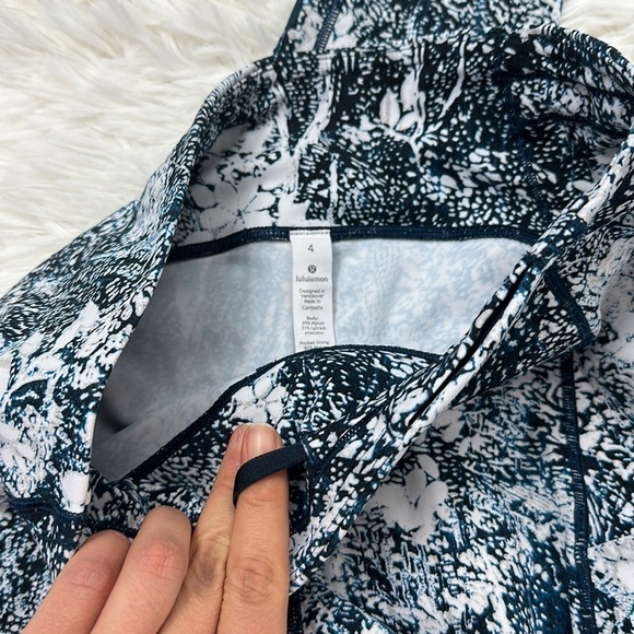 Lululemon Speed Up Tight *Full-On Luxtreme 28" Wildwood Multi - Picture 3 of 5